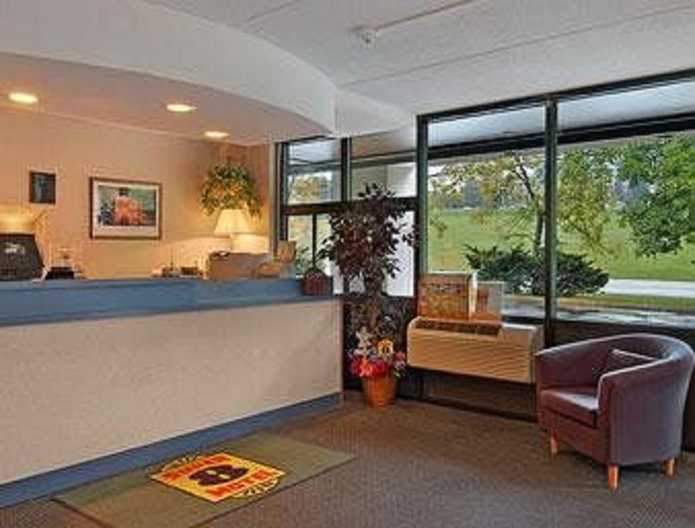 Super 8 By Wyndham White River Junction İç mekan fotoğraf